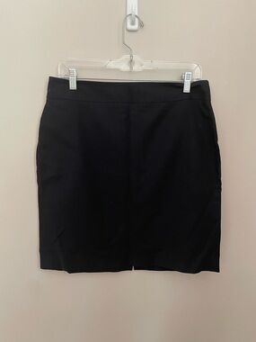 Banana Republic Skirt – Navy – Size 10 – Classic Workwear